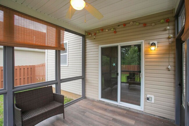 Building Photo - 3601 Harpeth Springs Dr