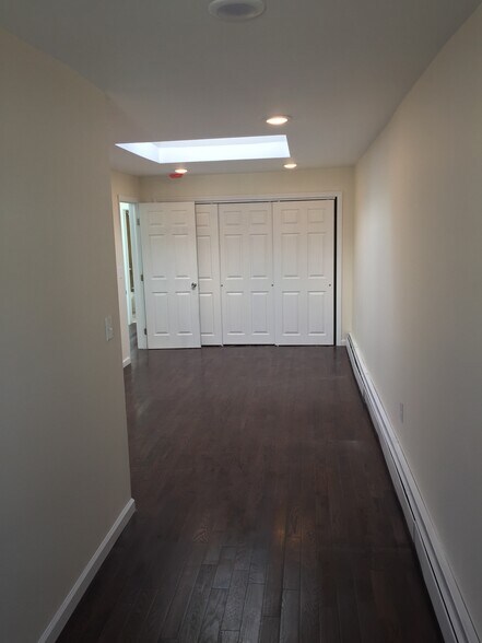 Building Photo - 112A Prospect Ave