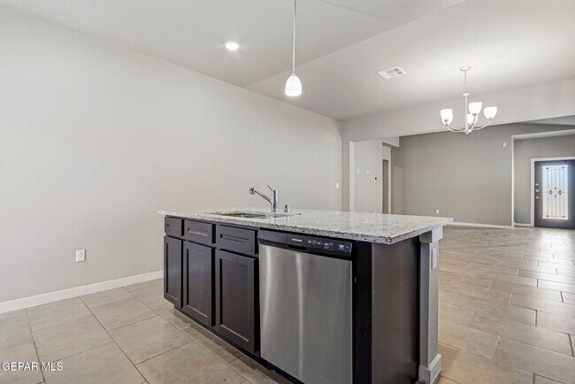 Building Photo - 14817 Tierra Isaiah Ave