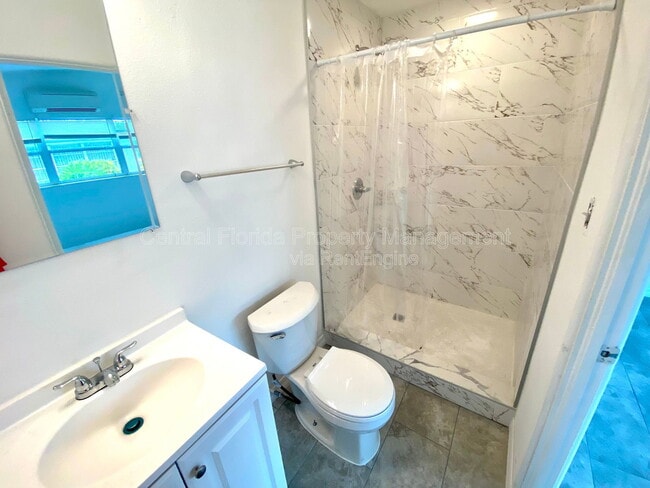 Building Photo - 4030 Corrine Dr