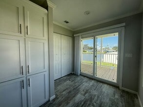 Building Photo - 488 Bimini Cay Cir