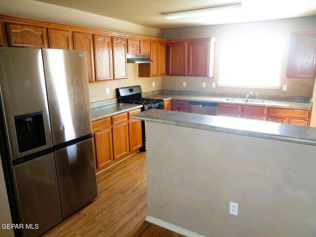 Building Photo - 14168 Smokey Point Dr