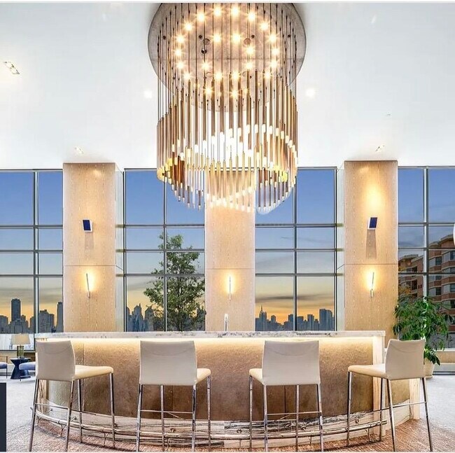 Building Photo - 9 Ave at Port Imperial