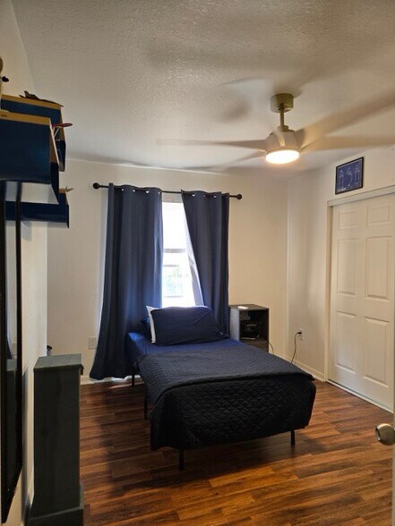 Building Photo - 3442 Joe Murell Dr