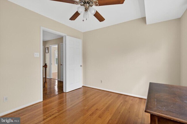 Building Photo - 20040 Bobwhite Ln