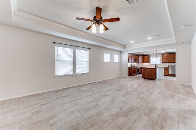 Building Photo - 7613 Heritage Dr