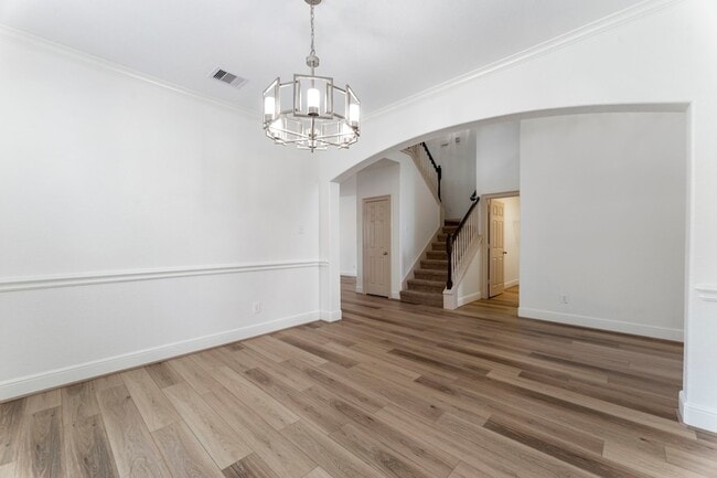 Building Photo - 87 Sagamore Ridge Pl