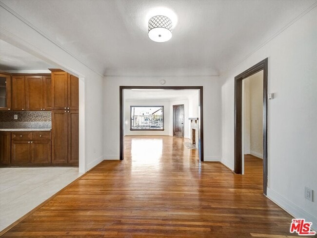 Building Photo - 243 N Berendo St