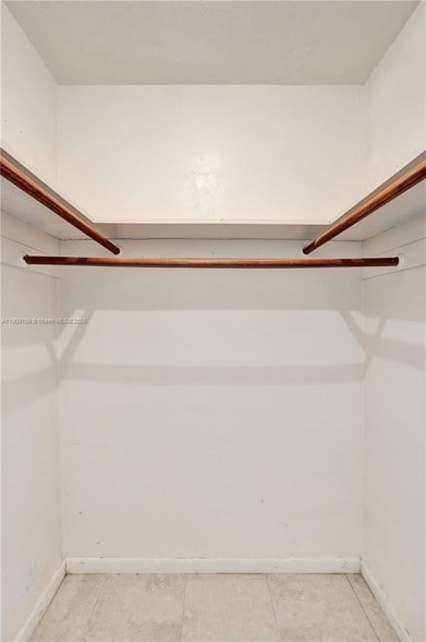 Building Photo - 4731 NW 10th Ct