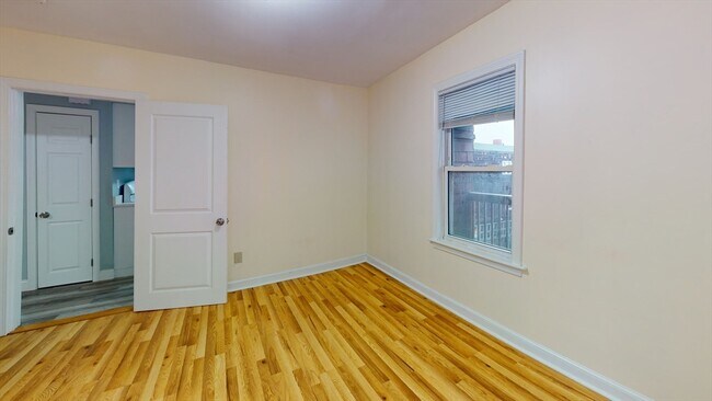 Building Photo - 5 Edgar Terrace