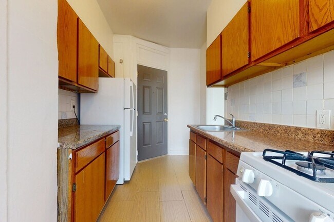 Floorplan - 1101 E. Hyde Park Boulevard
