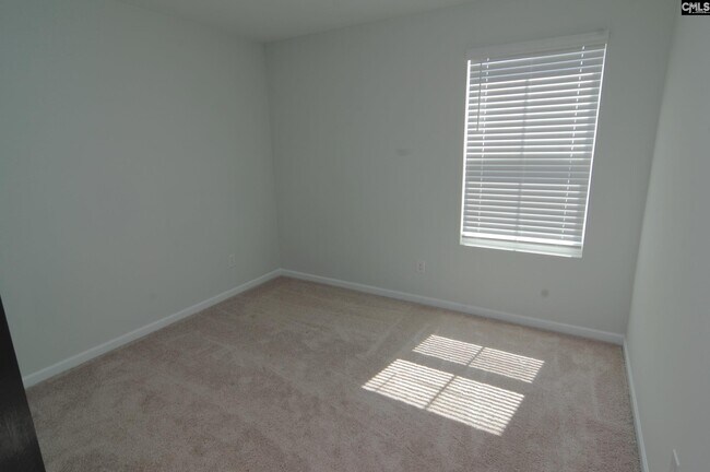 Building Photo - 626 Wooster Dr