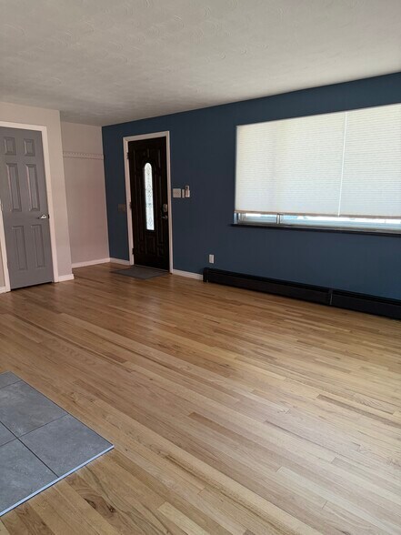 Building Photo - 3620 W Linvale Pl