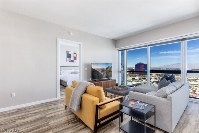 Building Photo - 4471 Dean Martin Dr
