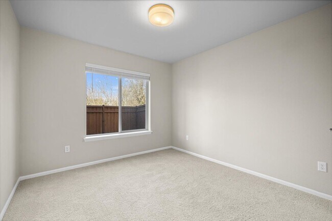 Building Photo - Stunning Bailey Plan by Lennar | Move in ready!! 5-Bedroom Home with Finished Basement & Smart Fe...