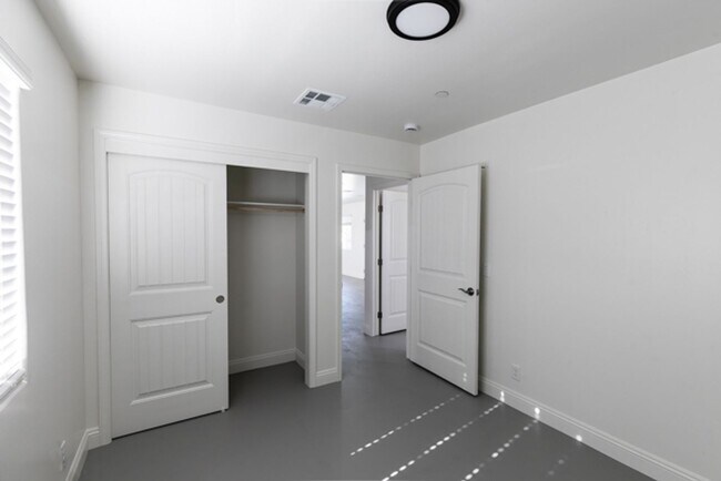 Building Photo - 1524 Porter St