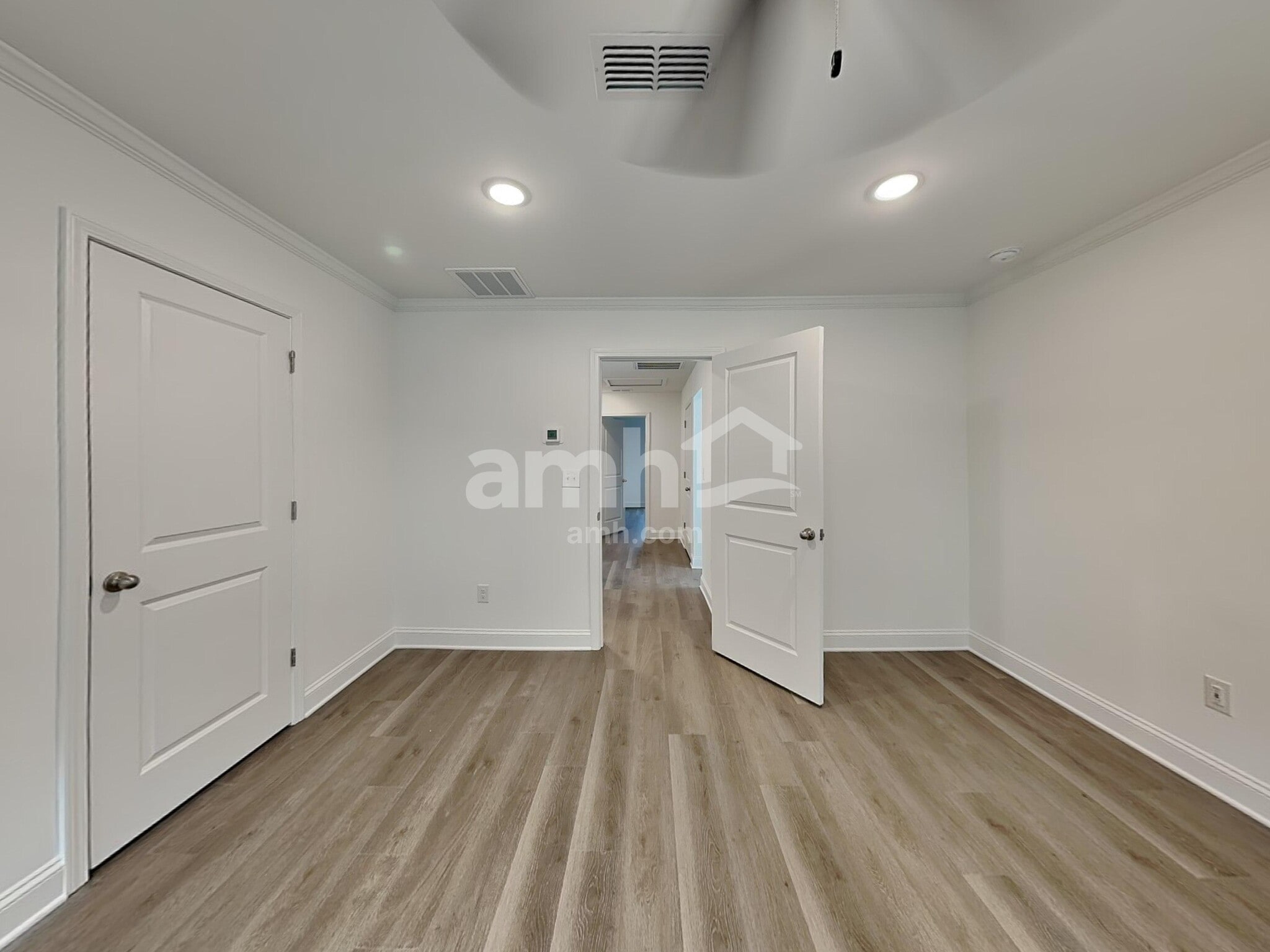 Building Photo - 1135 Livengood Wy