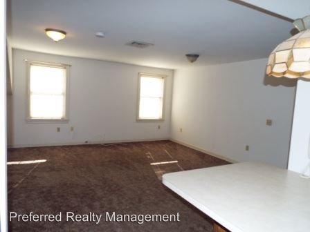 Building Photo - 1 br, 1 bath House - 222 Peach Alley, Apt.301