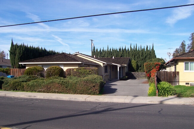 Primary Photo - Homestead Rd 1961-1963
