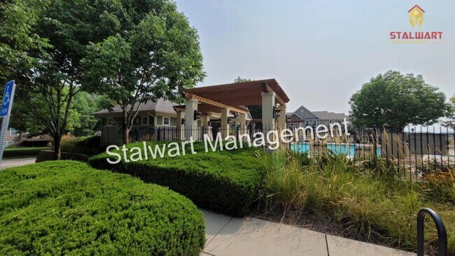 Building Photo - 15824 Riley St