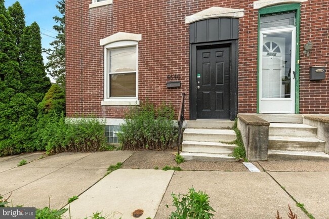 Building Photo - 4640 Silverwood St