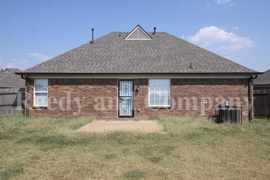Building Photo - 5527 Mallard Pond Cv