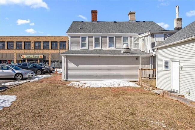 Building Photo - 57 N Main St