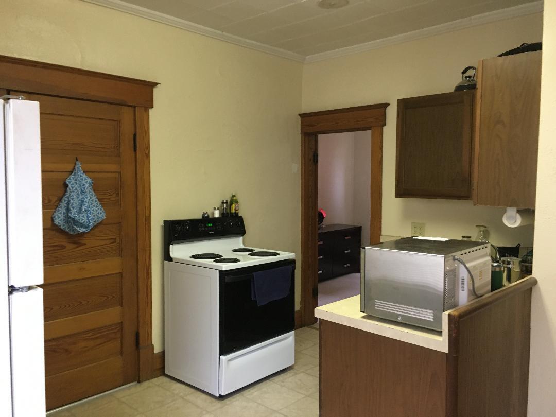 Building Photo - 208 Avondale Ave