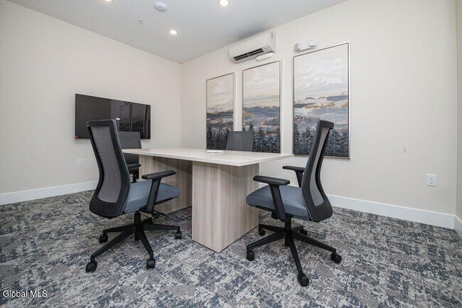 Building Photo - 6051 State Farm Rd