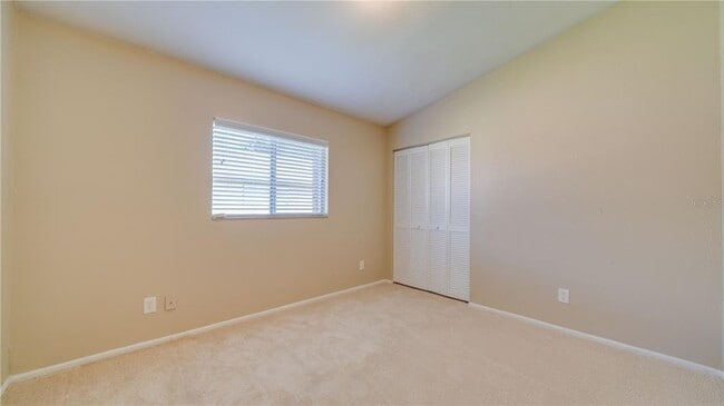 Building Photo - 1128 SE 29th Terrace