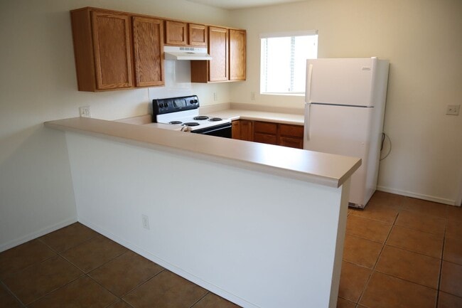 Building Photo - Cool Price, Hot Item!