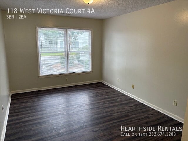 Building Photo - 118 W Victoria Ct