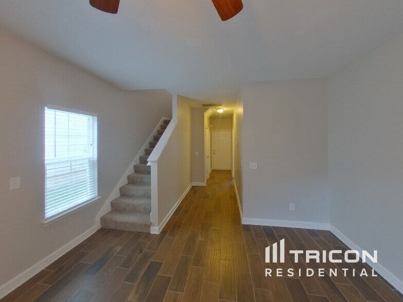 Building Photo - 2271 Cason Ln