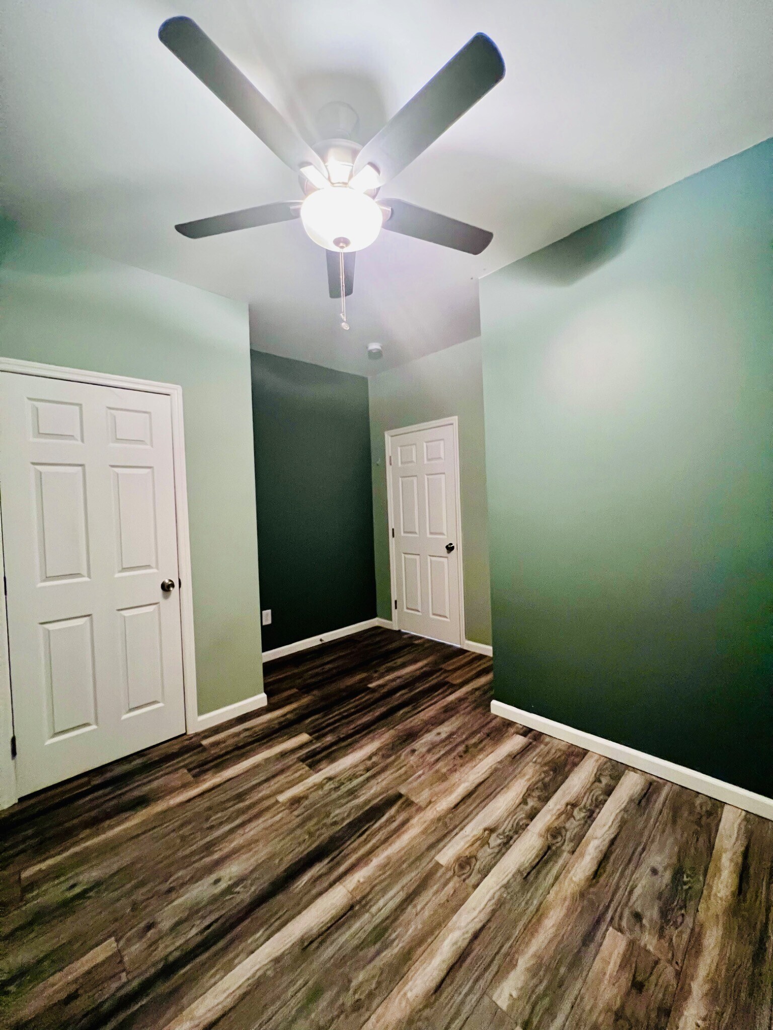 Building Photo - 6016 Kingfish Dr