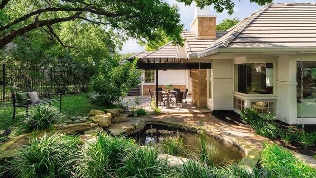 Building Photo - 2036 Wimberly Ln