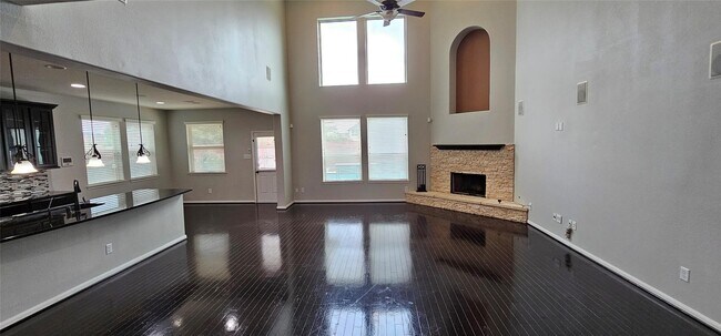 Building Photo - 6027 Turner Shadow Ln