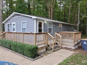 Building Photo - 1616 Baptist Rd