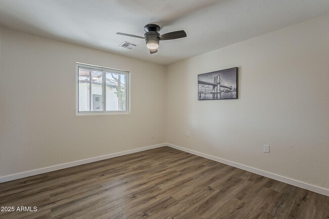 Building Photo - 8215 E Cypress St