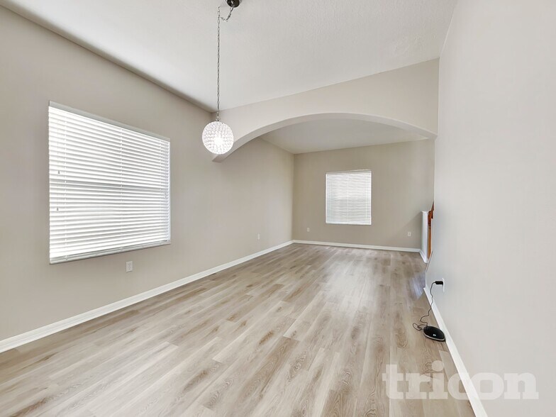 Building Photo - 13409 Teaberry Ln
