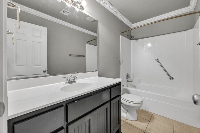 Building Photo - Welcome to this gorgeous home in the highl...