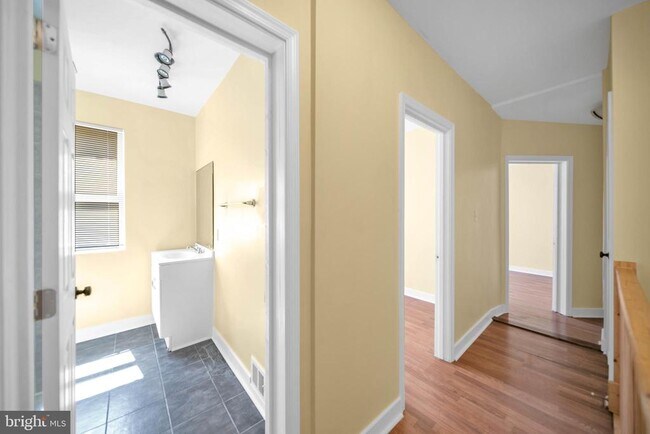 Building Photo - 2712 Sherman Ave NW