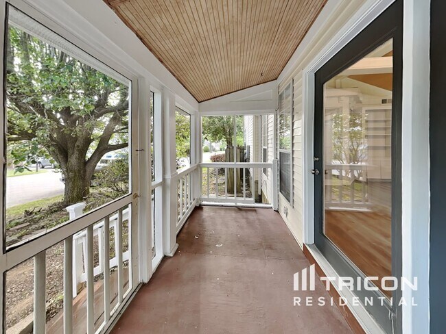 Building Photo - 100 Chitwood Ct