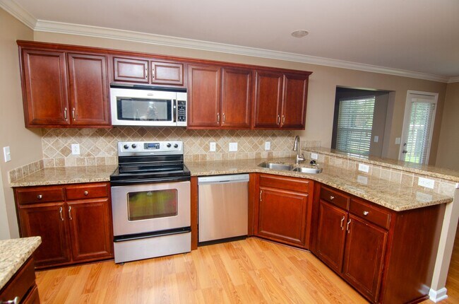 Building Photo - Chapmans Retreat home