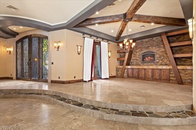 Building Photo - 514 Mandalay Ct