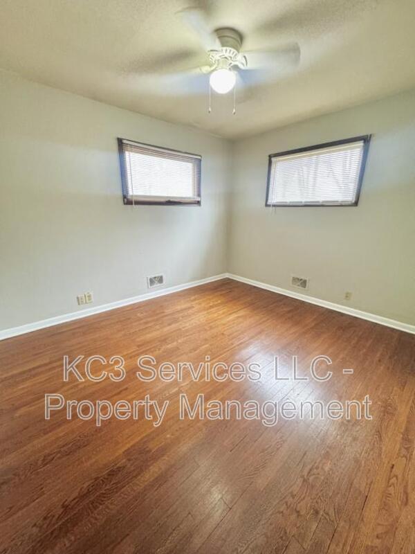 Building Photo - 202 NW 22nd St