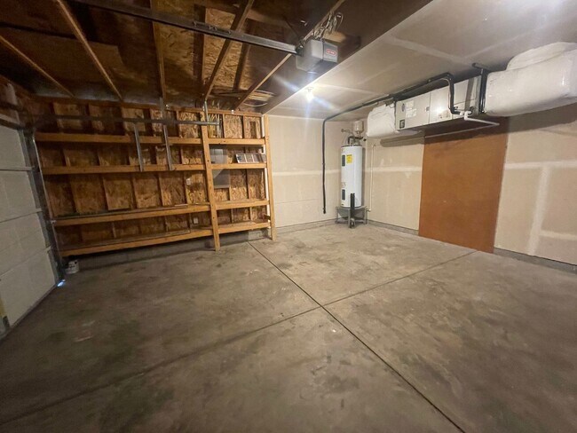 Building Photo - Stunning Ranch Style Home in Coeur D Alene...