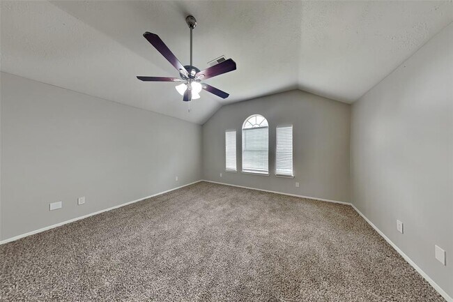 Building Photo - 16322 Jast Dr