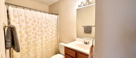 Building Photo - 2361 Sugartree Ct