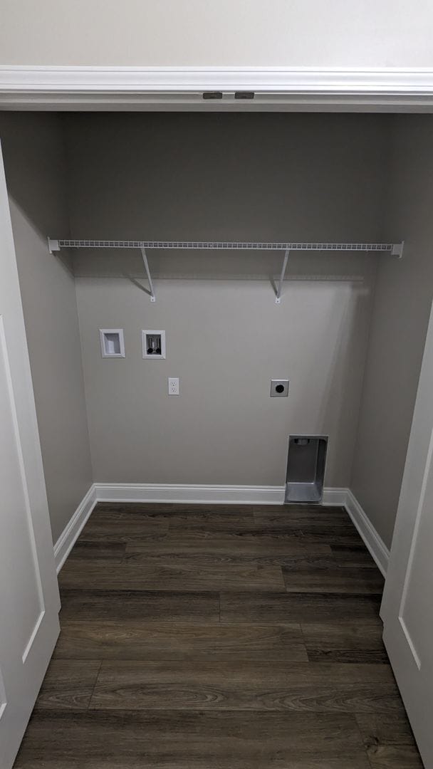 Building Photo - Available Now! First floor living 2 bedroom Treadway Ponds Cluster Homes