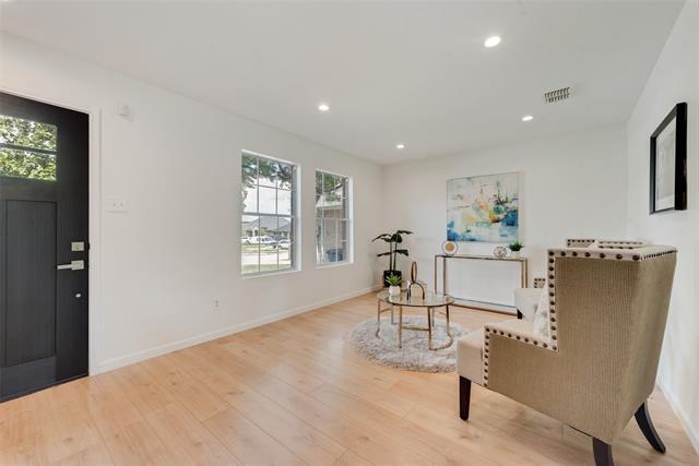 Building Photo - 1468 Waterford Dr